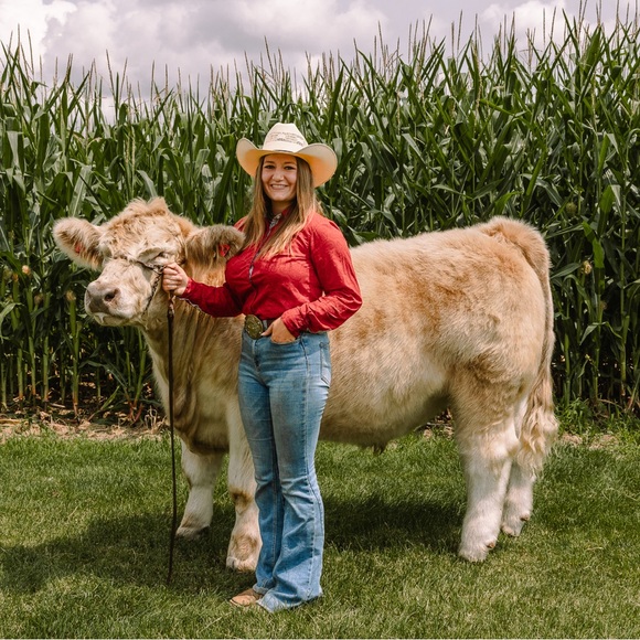 Meet your Posher, Faith - Picture 1 of 1